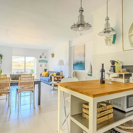Residencial La Palmita Con Piscina Διαμέρισμα