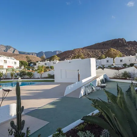 Residencial La Palmita Con Piscina Διαμέρισμα *