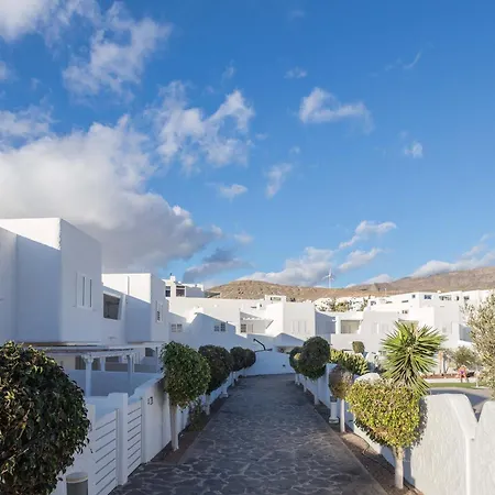 Residencial La Palmita Con Piscina Apartment